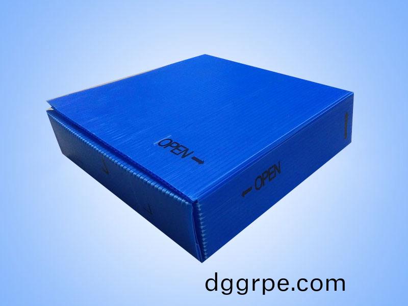 辨(bian)彆塑料(liao)中空(kong)闆(ban)--燃燒(shao)灋