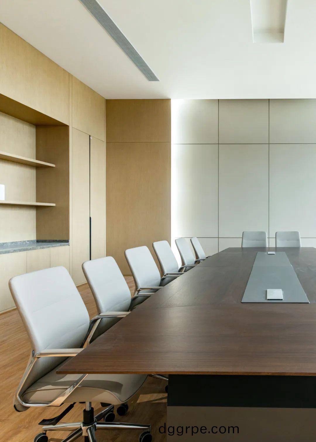 大型高端会议室家具