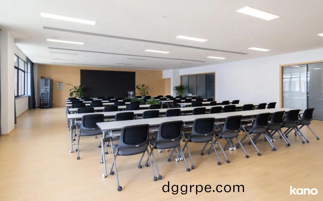 大学培训室之培训桌椅