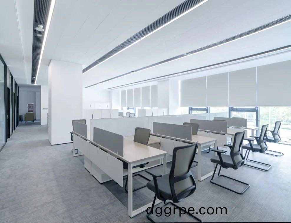 海盐农商银行员工办公桌