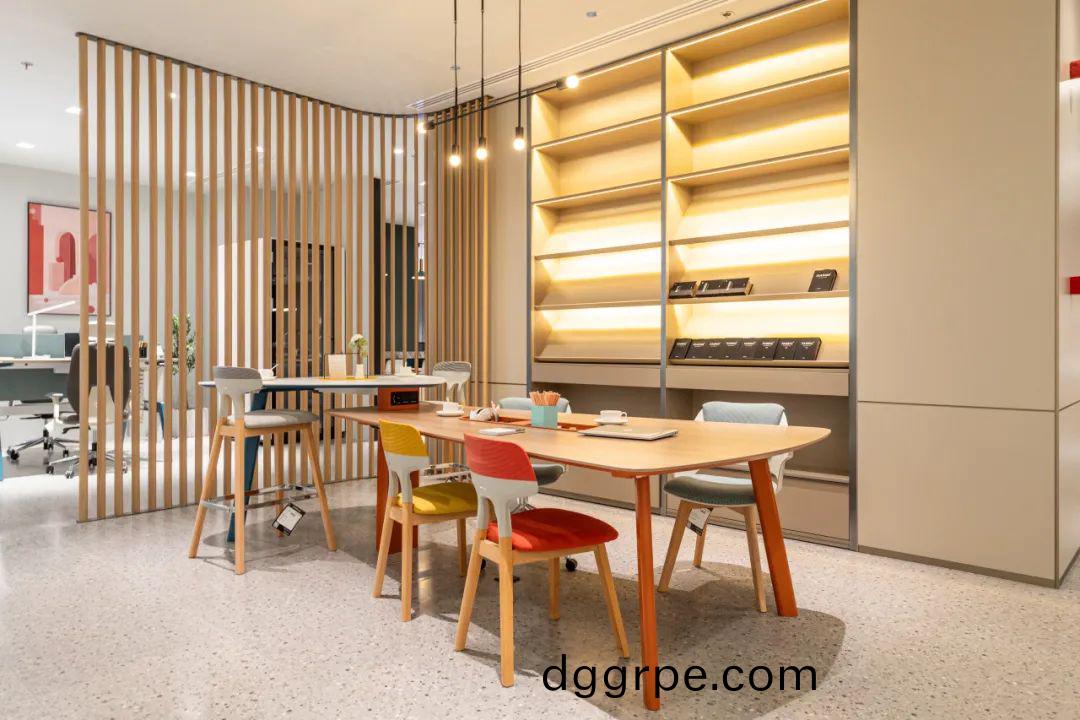 科尔卡诺办公家具沙特展厅家具