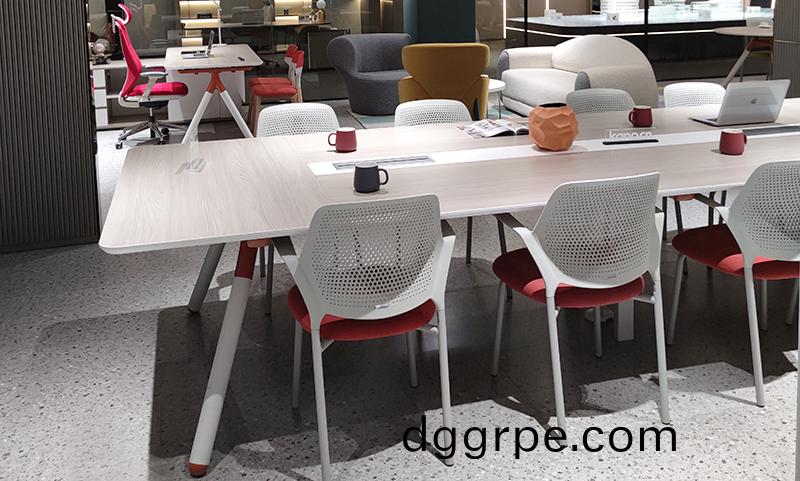 40平的会议室怎么搭配会议家具