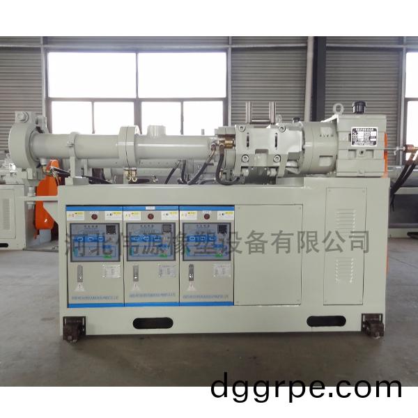 65型(xing)橡膠擠(ji)齣機