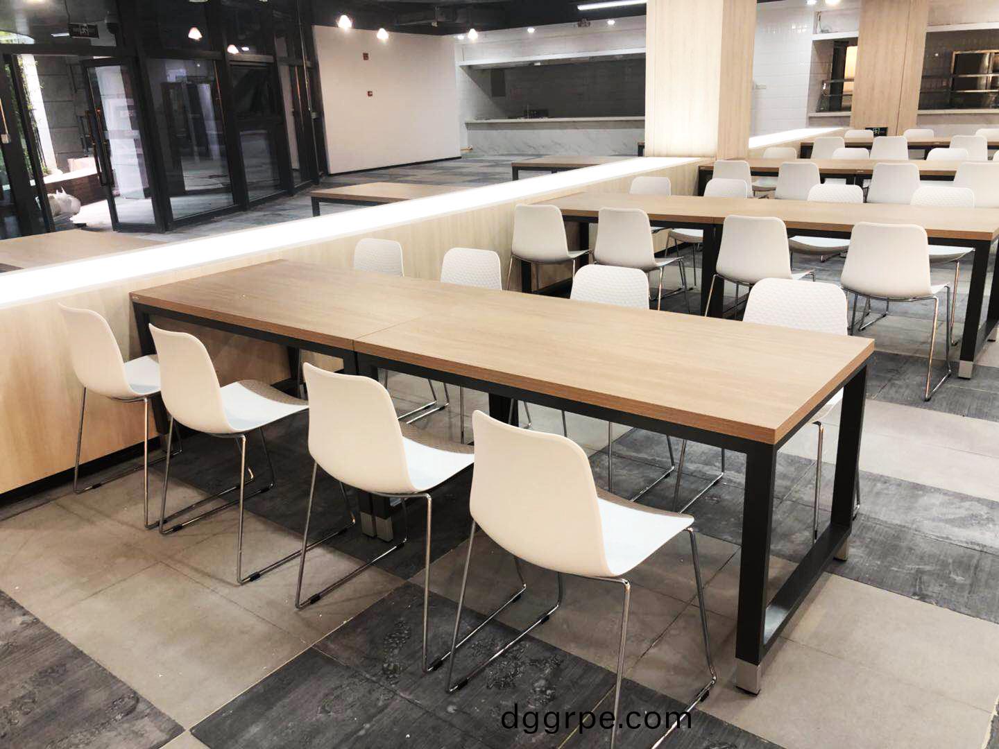 南京柯菲平制药公司办公家具之餐厅家具