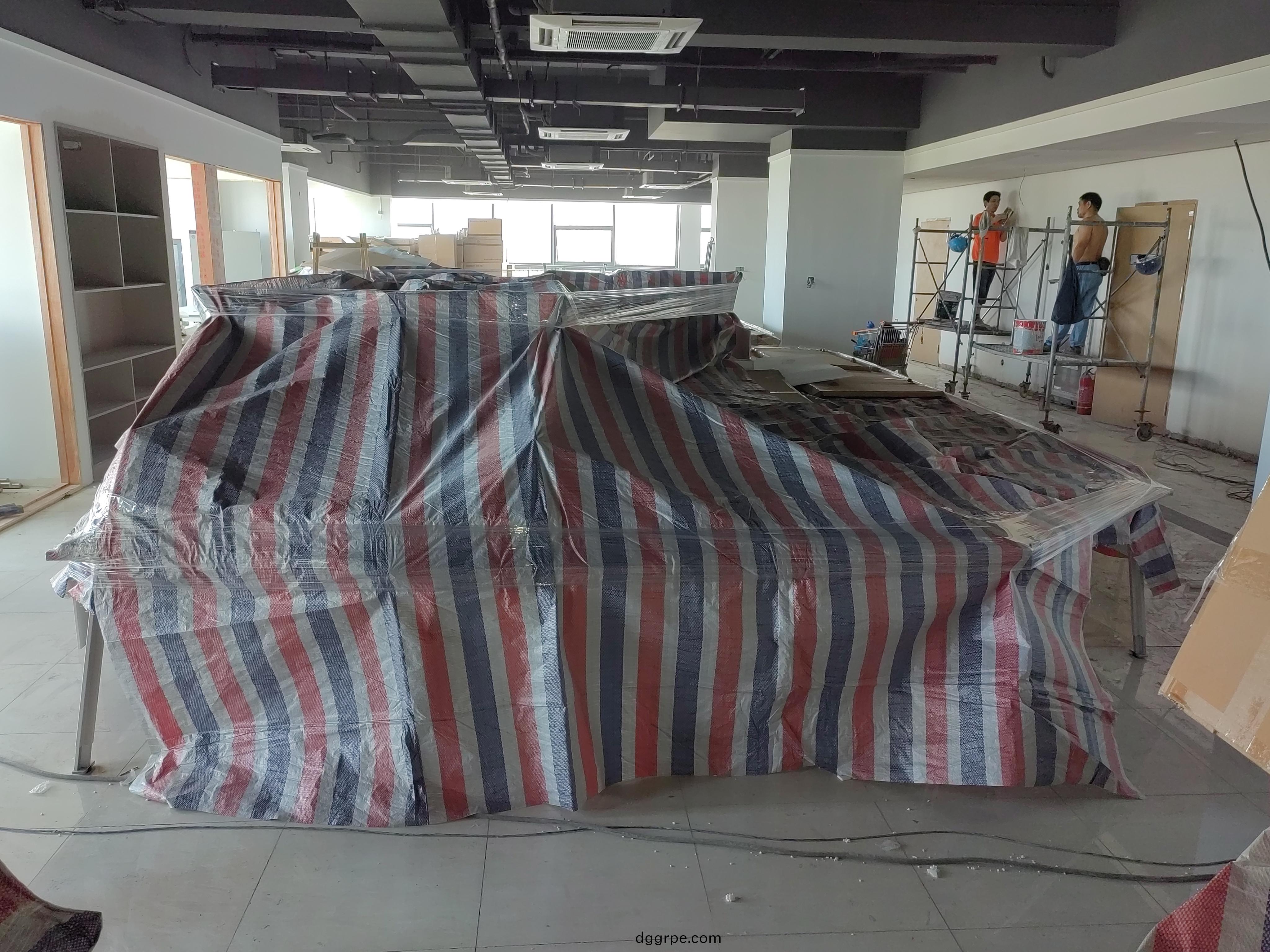 物流公司办公家具安装现场