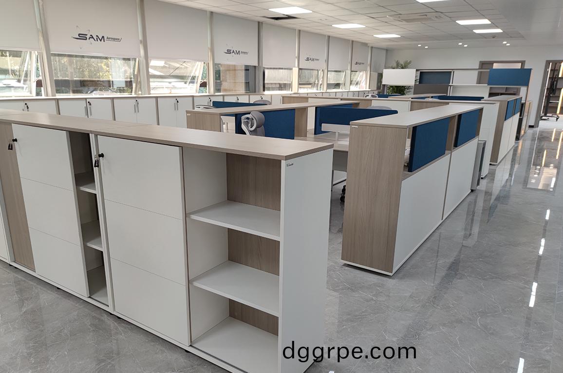 外资企业办公家具采购定制之办公桌家具